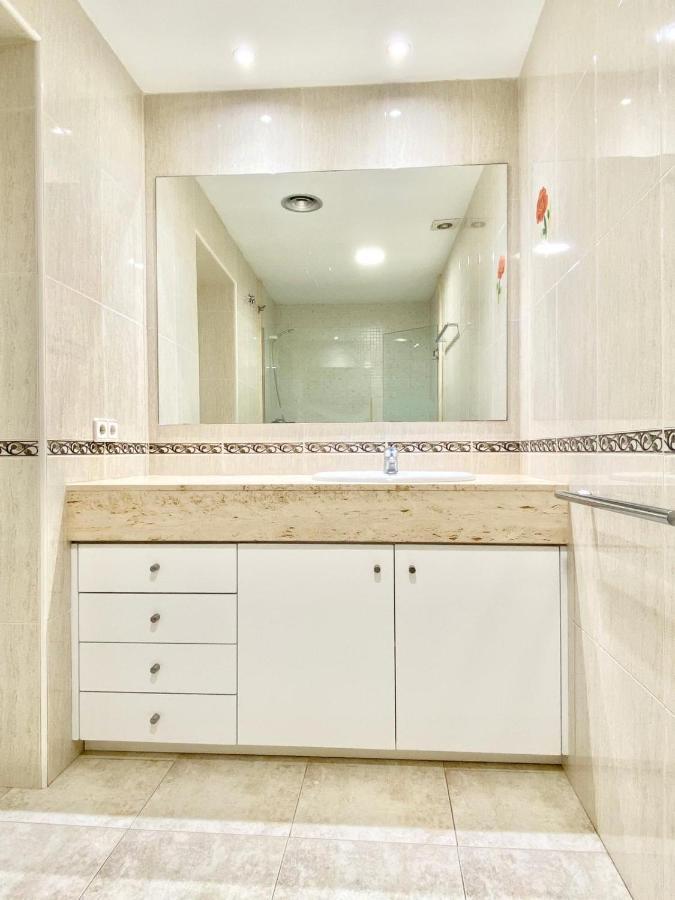Appartement Devant La Plage روساس المظهر الخارجي الصورة