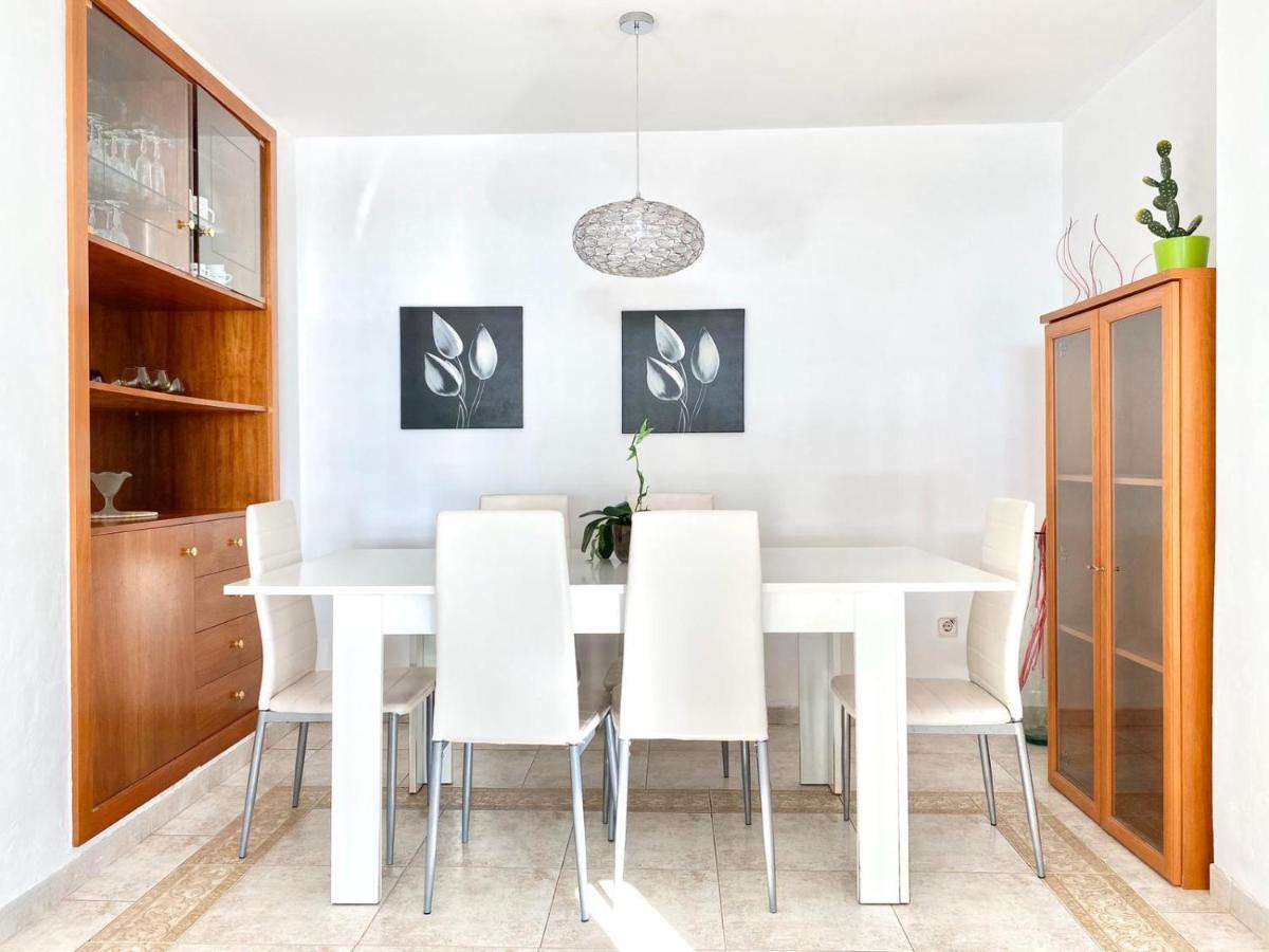 Appartement Devant La Plage روساس المظهر الخارجي الصورة